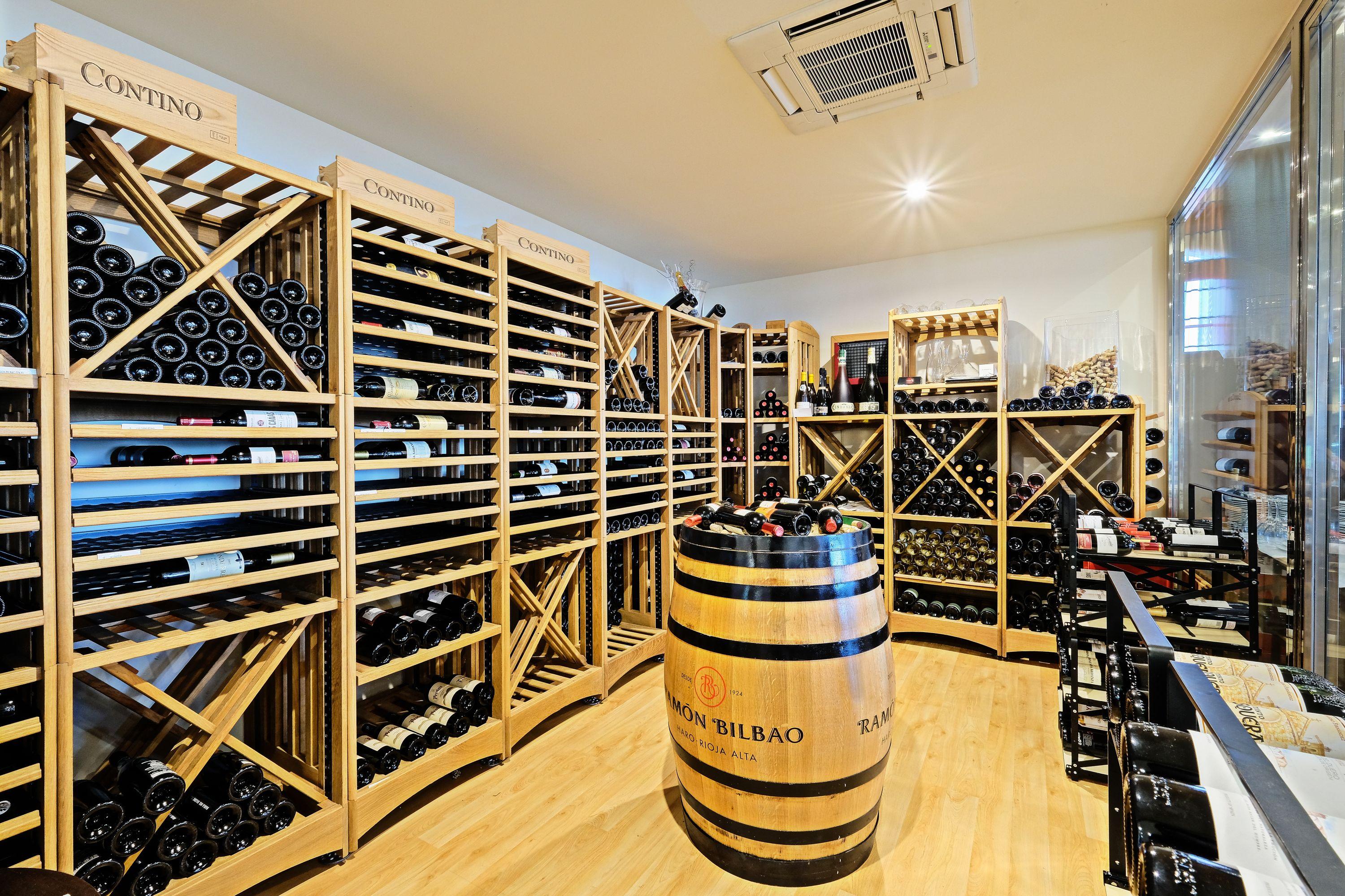 Hotel Envia Almeria Spa & Golf Агуадулсе Екстериор снимка Wine cellar